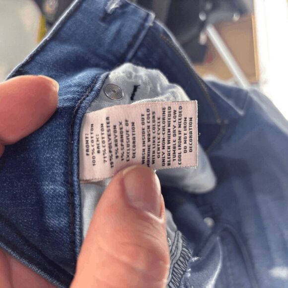 JUICY COUTURE Denim Shorts Women's Sz. 14 Distressed Jewel Bling Diamond Crystal - Picture 5 of 5